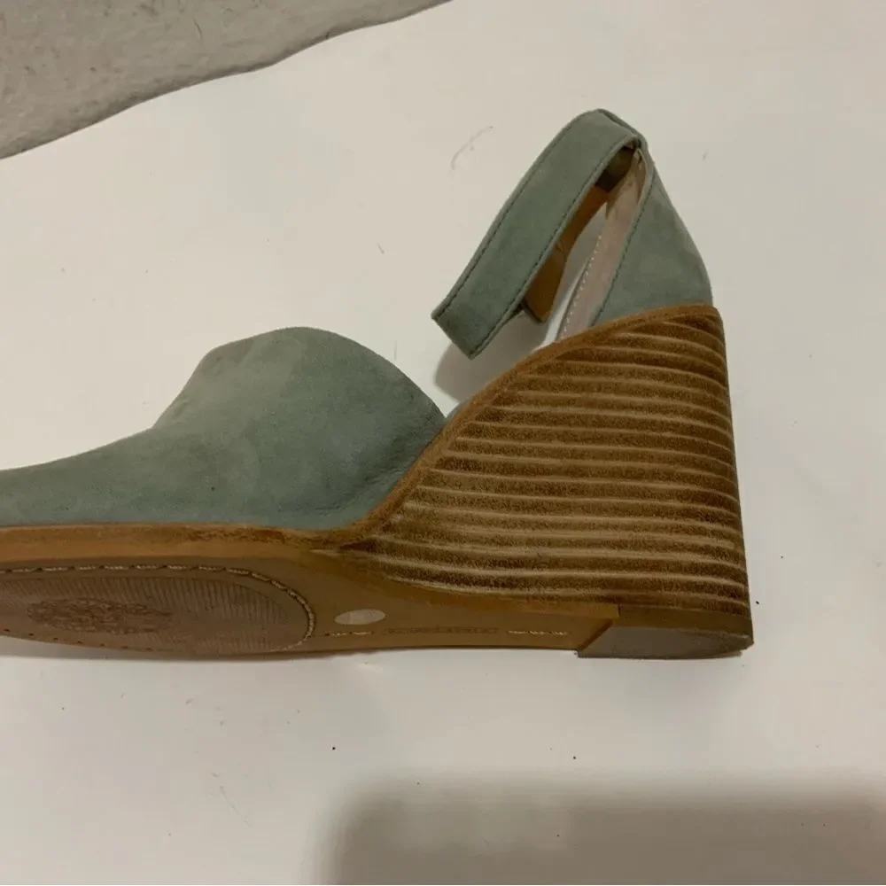 VINCE CAMUTO DEEDRIANA SUEDE WEDGE SANDAL US 6.5 M/37